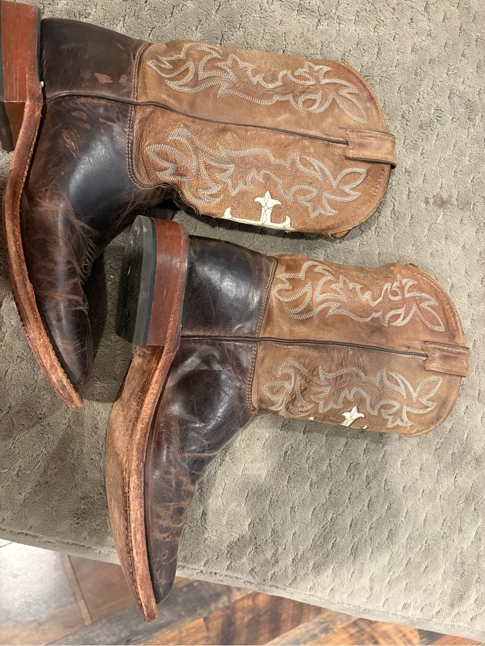 Women’s  Brown Two-Tone Leather Western Boots - Classic Embroidered Shaft